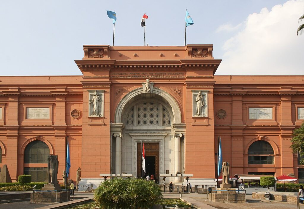 Half-Day Egyptian Museum and Old Cairo Exploration